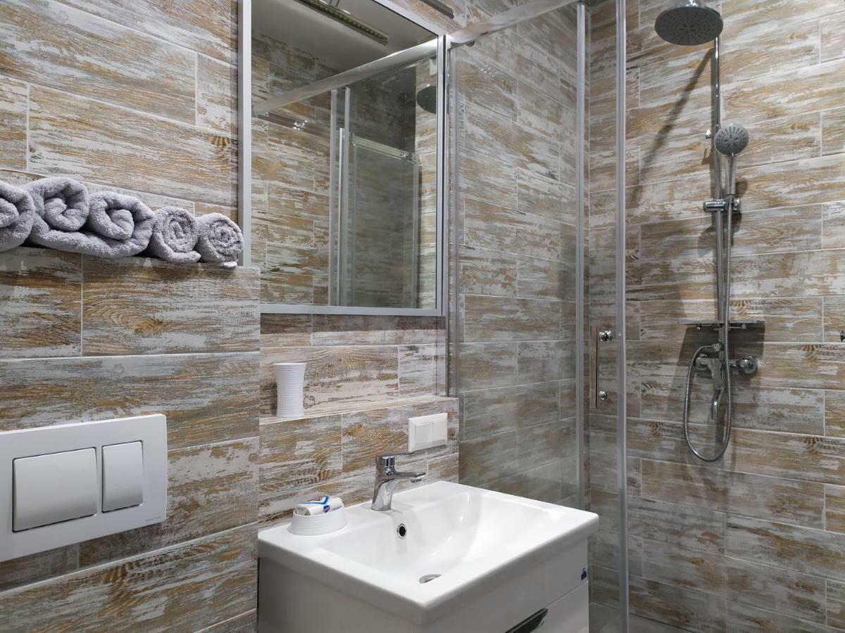 Skyview Apartments Odessa Exterior foto